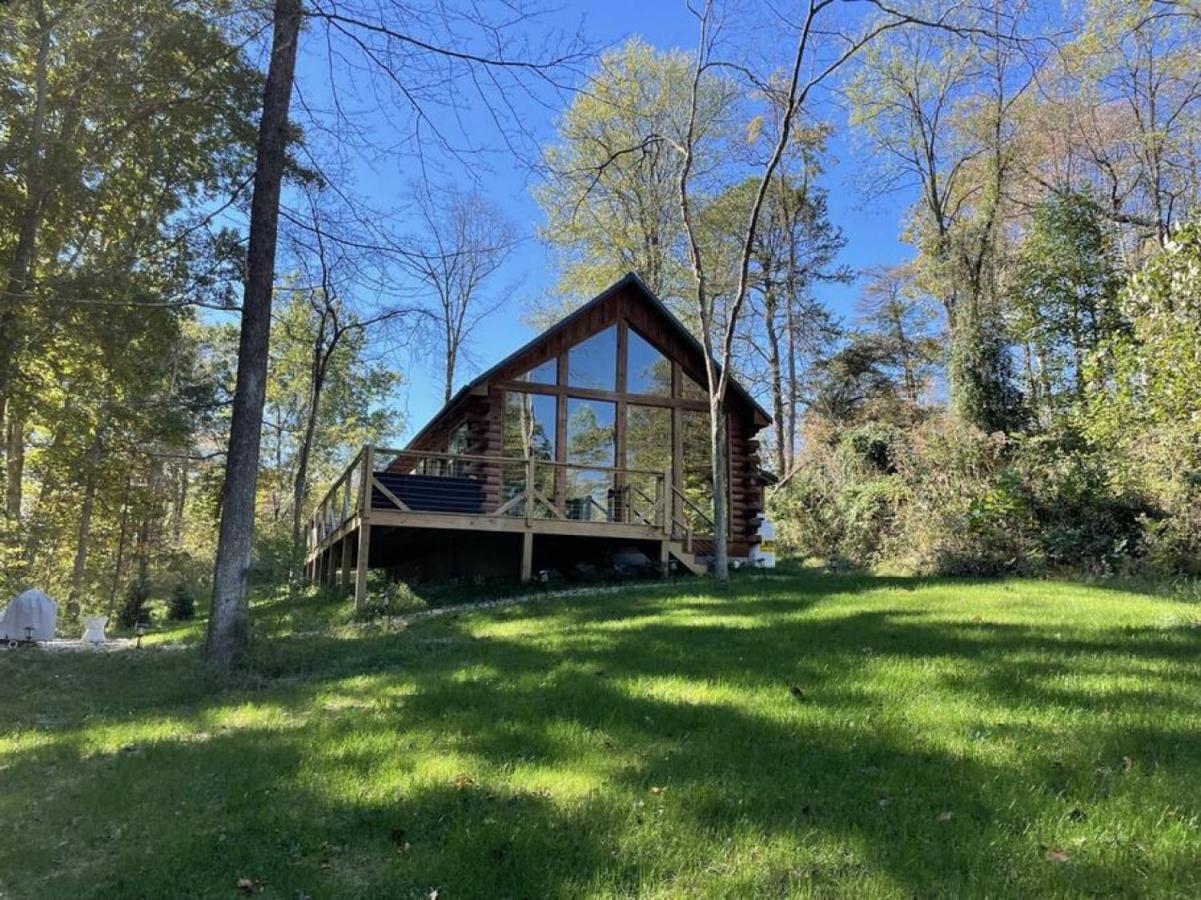 Fern Haven A Modern Take On Hocking Hills Cabins Stella Exteriör bild