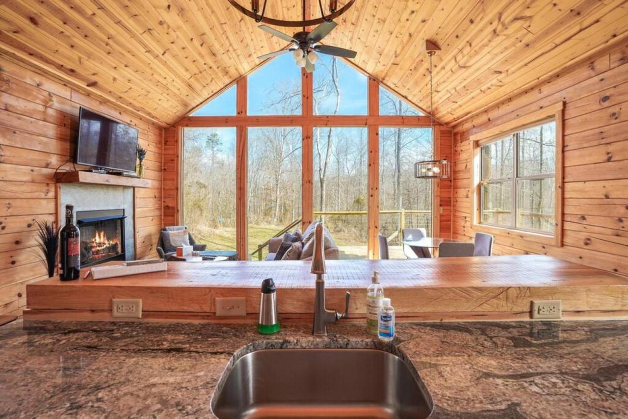 Fern Haven A Modern Take On Hocking Hills Cabins Stella Exteriör bild